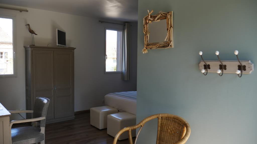 Chambres D'Hotes La Ferme Du Scardon Neufmoulin ภายนอก รูปภาพ