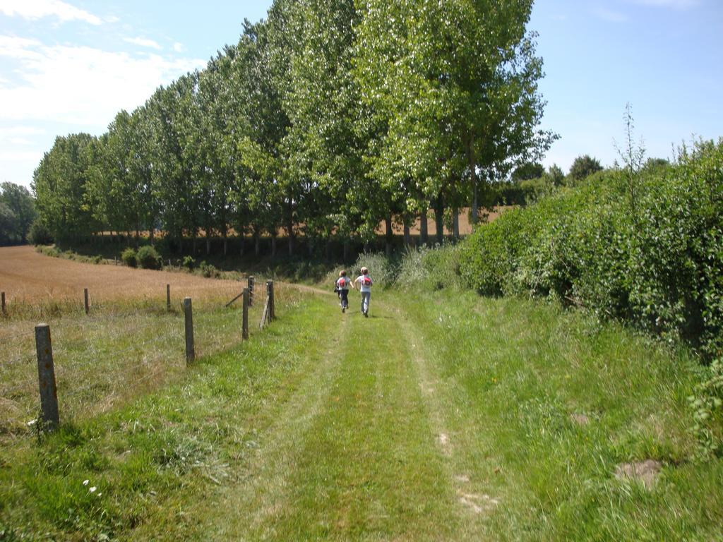 Chambres D'Hotes La Ferme Du Scardon Neufmoulin ภายนอก รูปภาพ